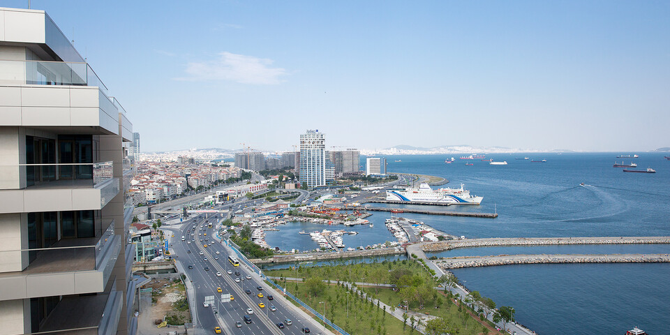 Luxury sea view apartments in Bakırköy