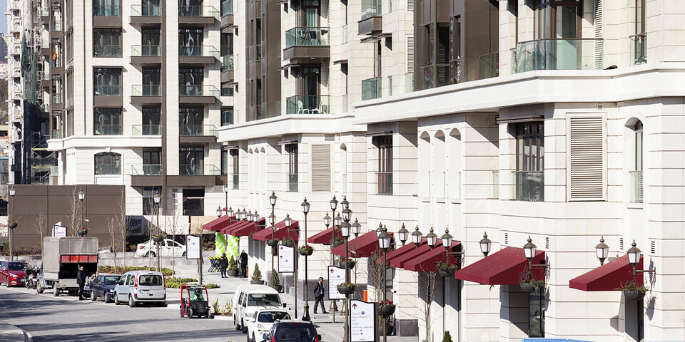 Italian-style apartments in the luxurious part of Istanbul