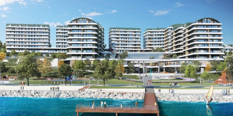 Apartments with Private coastline to the compound in istanbul