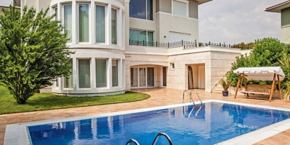 Beautifully designed spacious villas for sale